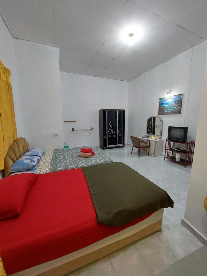 Rumah Rehat Qnm Holidays كُوالا تيرينغانو المظهر الخارجي الصورة